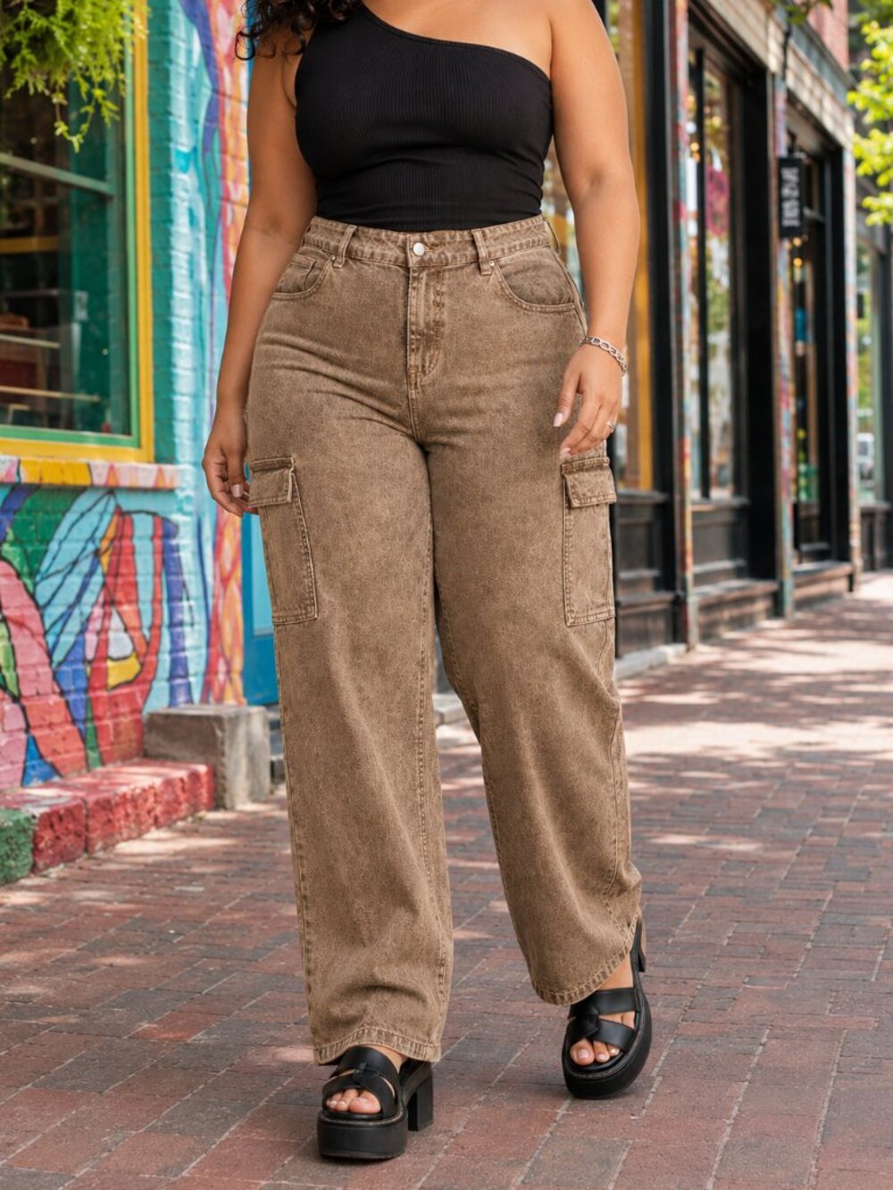 Flamingals - Brown Cargo Jeans - High Rise Size 18/20 NEW with tags